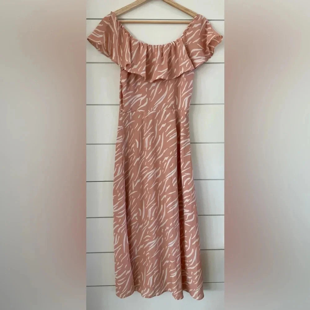 All In Favor Dress - Picture 3 of 4